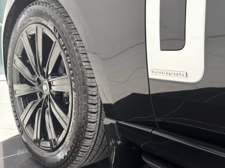 2026 Land Rover Range Rover - thumbnail 17