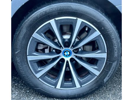 2024 BMW 3 Series 330e SPORT AUTO €40,950 thumbnail