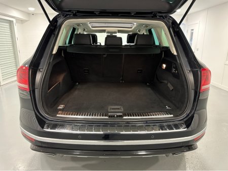 2015 Volkswagen Touareg CV 3.0 TDI 262BHP V6 5DR AUTO VW/AUDI SPECIALISTS WWW.DENISDARCYCARS.IE €20,950 thumbnail