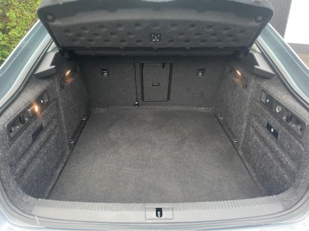 2019 Skoda Superb STYLE 2.0 TDI 150HP DSG 4DR AUTO thumbnail