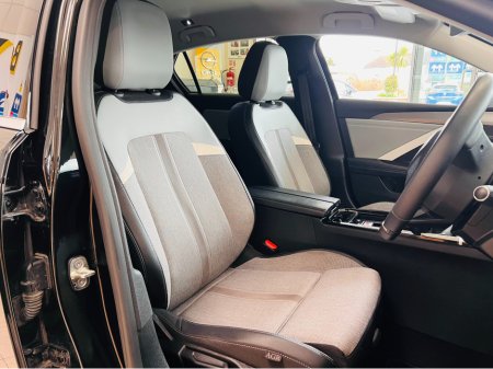 2023 Opel Astra - thumbnail 4