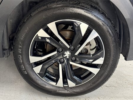 2022 Peugeot 2008 - thumbnail 11