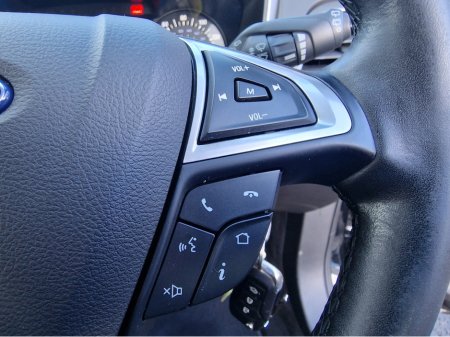 2016 Ford Mondeo - thumbnail 18