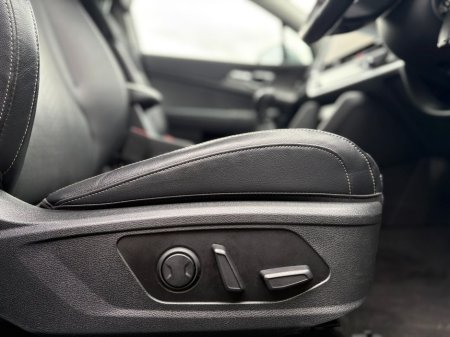 2025 Kia Sportage - thumbnail 9