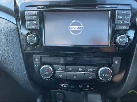 2018 Nissan Qashqai - thumbnail 11