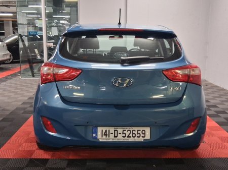 2014 Hyundai i30 - thumbnail 4