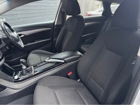 2013 Hyundai i40 1.7 COMFORT 4DR €6,495 thumbnail