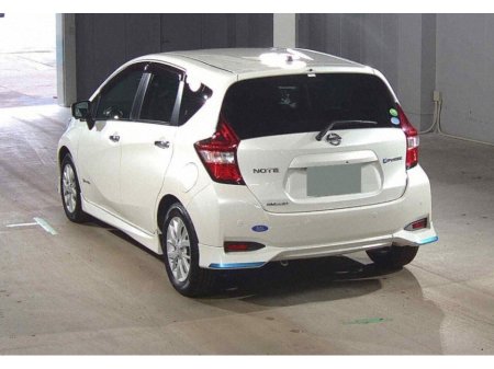 2018 Nissan Note - thumbnail 10