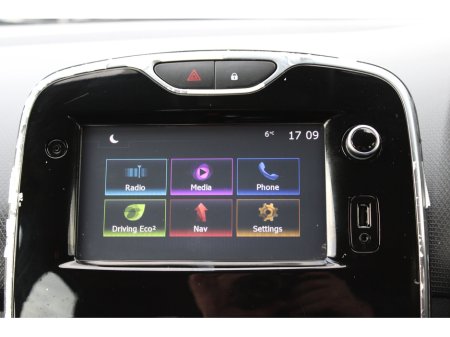 2017 Renault Clio - thumbnail 14