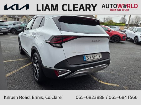 2022 Kia Sportage MANUAL 5DR €30,995 thumbnail