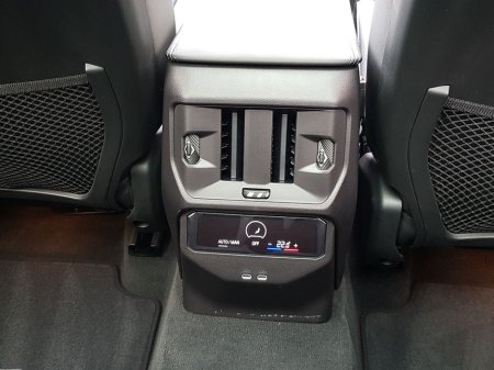 2025 BMW X3 xDrive20d M Sport PRO €96,995 thumbnail