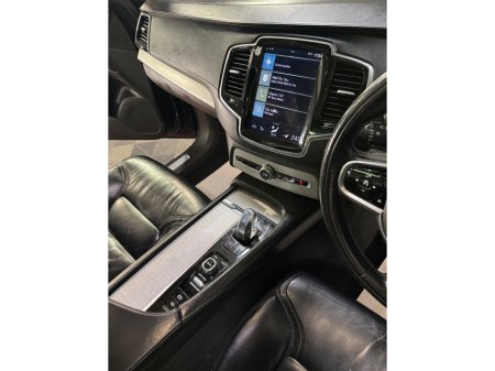 2017 Volvo XC90 - thumbnail 9