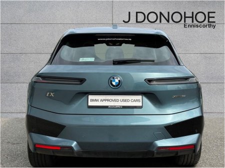 2022 BMW iX - thumbnail 15