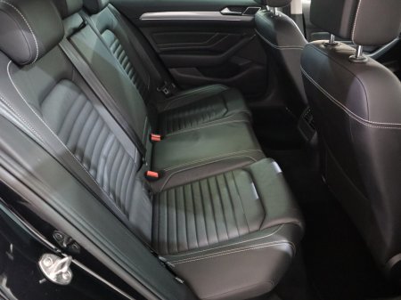 2022 Volkswagen Passat - thumbnail 26