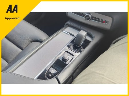 2023 Volvo XC90 - thumbnail 34