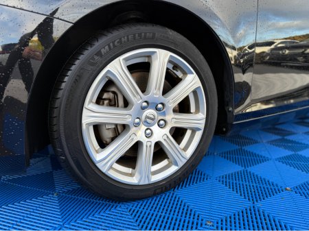 2018 Volvo V40 D4 INSCRIPTION - 2.0L DIESEL - AUTO - 12M WARRANTY - CAR: 1615 €14,950 thumbnail