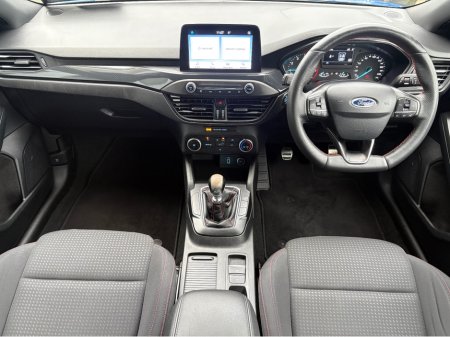 2019 Ford Focus 1.0 PETROL ST-LINE €15,990 thumbnail