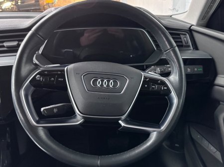 2021 Audi e-tron TECHNIK 55 QUATTRO // UPGRADED ALLOYS €30,950 thumbnail