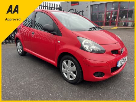 2011 Toyota Aygo - thumbnail 5