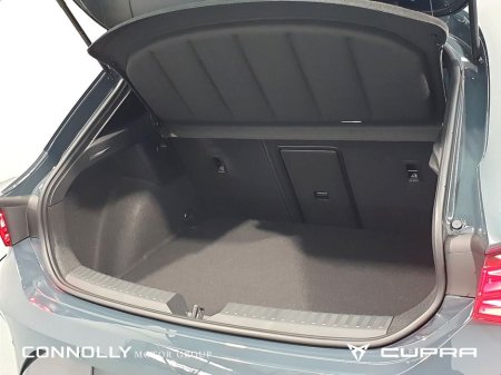 2025 Cupra Leon 2.0TDI 150hp DSG €38,945 thumbnail