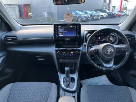 2024 Toyota Yaris Cross LUNA 4DR AUTO €28,950 thumbnail