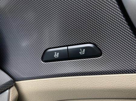 2022 Kia Sportage - thumbnail 22