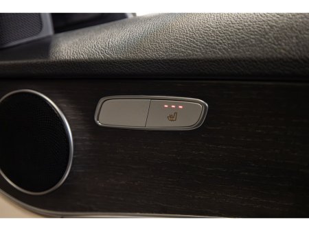 2019 Mercedes-Benz C Class - thumbnail 14