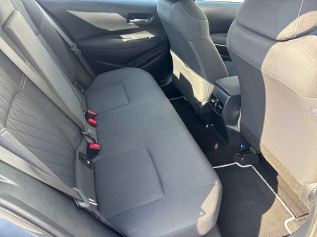 2020 Toyota Corolla - thumbnail 13