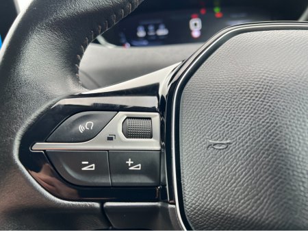 2020 Peugeot 5008 ACTIVE 1.5 BLUE HDI 130 6 6.2 4DR €23,950 thumbnail