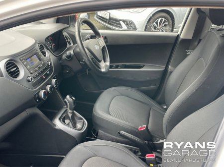 2018 Hyundai i10 1.2 SE 87PS 5DR AUTO ~GENUINE VERY LOW MILAGE~ €10,950 thumbnail