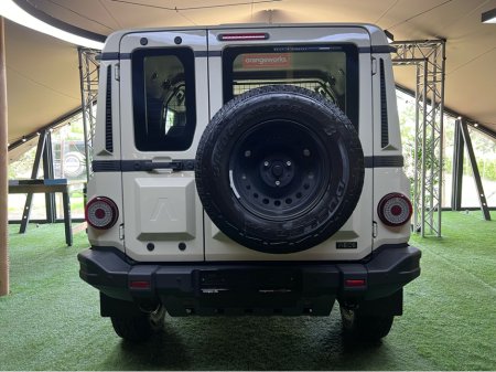 2025 INEOS Grenadier 5-Seat Commercial (N1) €79,995 thumbnail