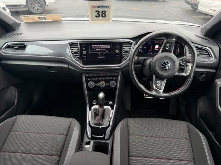 2022 Volkswagen T-Roc STYLE 2.0 150BHP AUTO * REAR VIEW CAMERA, PARKING SENSORS FRONT & REAR, APPLE CARPLAY//ANDROID AUTO, ADAPTIVE CRUISE CONTROL, ISOFIX CHILD SEAT ANCHOR, DUAL ZONE CLIMATE CONTROL, 2 YEAR NEW NCT * €30,950 thumbnail