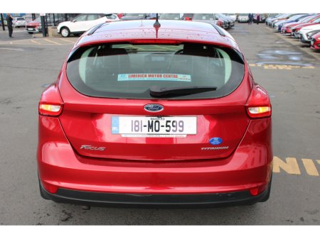 2018 Ford Focus - thumbnail 4