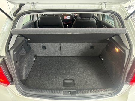 2015 Volkswagen Polo - thumbnail 13