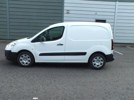 2015 Peugeot Partner ACCESS 1.6 HDI 75 PANE PANELED 4DR