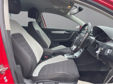 2015 Volkswagen Passat - thumbnail 10