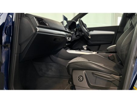 2024 Audi Q5 S LINE 50 TFSI E QUATTRO €52,800 thumbnail