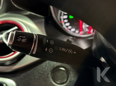 2017 Mercedes-Benz GLA Class - thumbnail 14