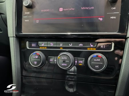 2018 Volkswagen Golf (181) GTI 2.0 TSI DSG AUTO €21,995 thumbnail