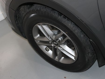 2018 Hyundai Santa Fe Executive 4WD 5DR €22,999 thumbnail