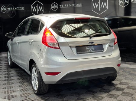 2013 Ford Fiesta - thumbnail 11