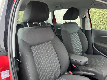 2015 Volkswagen Polo AUTOMATIC 1.2 PETROL //HIGH SPEC//LOW MILES//REVERSE CAMERA//ADAPTIVE CRUISE CONTROL// €10,950 thumbnail