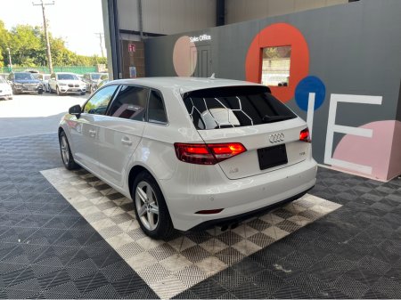 2019 Audi A3 1.4 TFSI / 39k KMs / REVERSE CAMERA , ADAPTIVE CRUISE & MORE €21,950