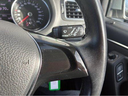 2015 Volkswagen Polo 1.2i TSI Petrol Automatic Comfortline €12,250 thumbnail