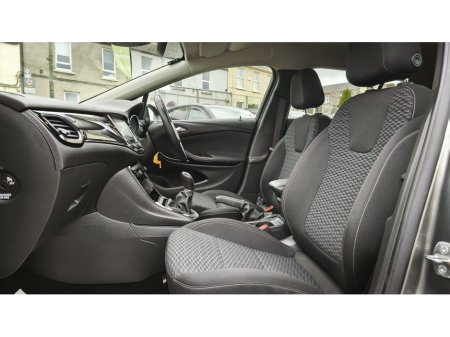 2019 Opel Astra - thumbnail 18