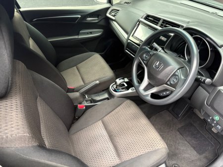 2017 Honda Fit  €11,390 thumbnail