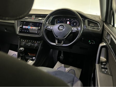 2020 Volkswagen Tiguan Allspace A7 HIGHLINE 2.0 TDI ALLSPACE MANUAL 6SPEED FWD 150 5DR €34,900 thumbnail