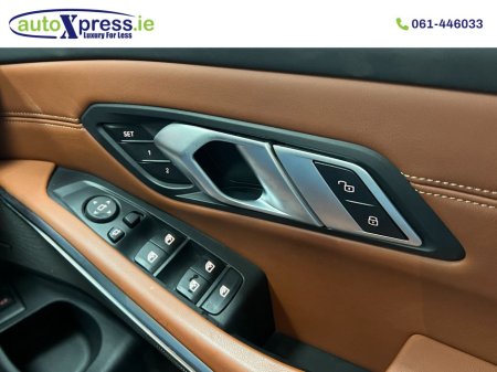 2021 BMW 3 Series - thumbnail 36