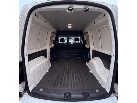 2019 Volkswagen Caddy 102BHP €13,983 thumbnail