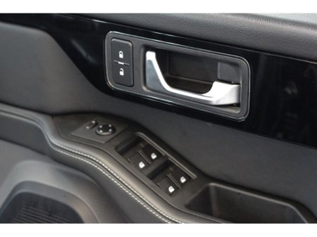 2023 INEOS Grenadier FIELDMASTER 2 SEAT COMMERCIAL thumbnail